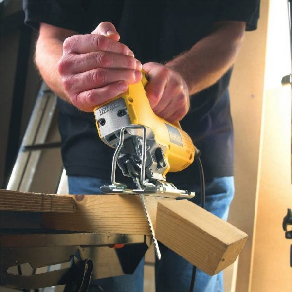 Serra Recortes DW341K