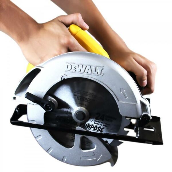 Serra Circular DWE560